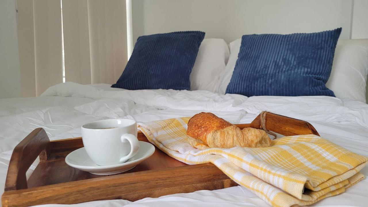 Lovely 3 Bedrooms In University Of Торонто Екстериор снимка