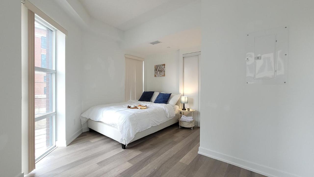 Lovely 3 Bedrooms In University Of Торонто Екстериор снимка