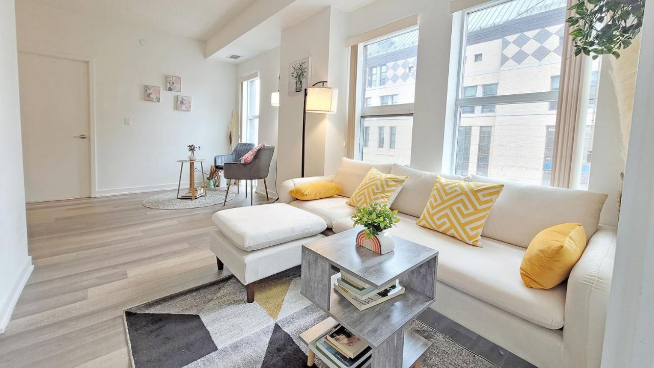 Lovely 3 Bedrooms In University Of Торонто Екстериор снимка