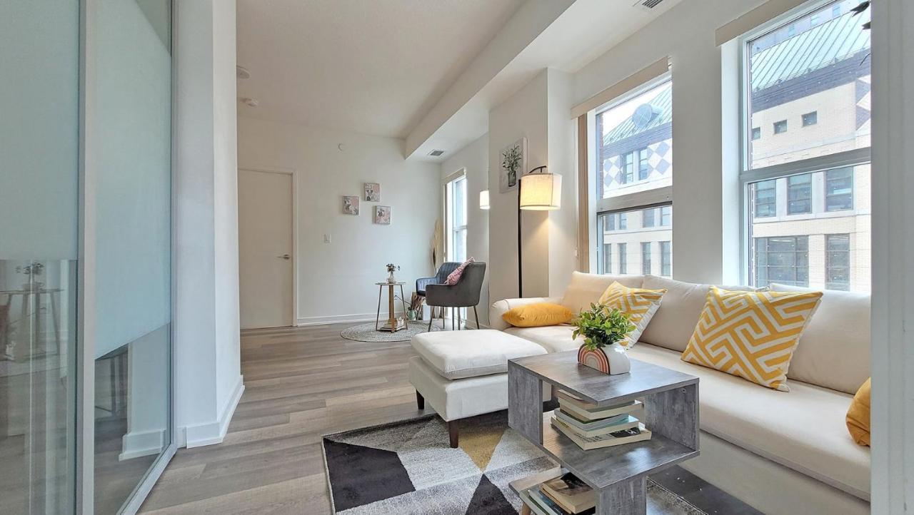 Lovely 3 Bedrooms In University Of Торонто Екстериор снимка