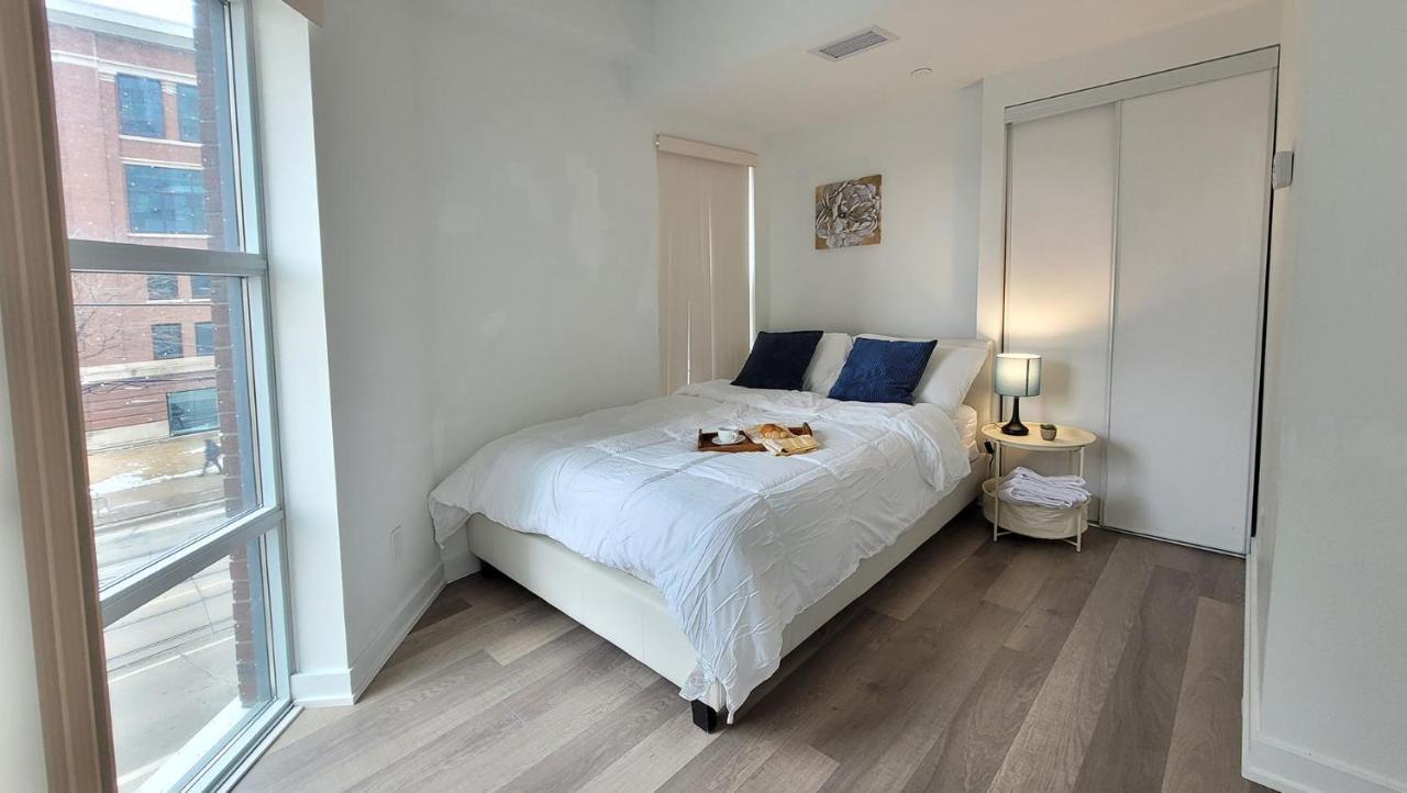 Lovely 3 Bedrooms In University Of Торонто Екстериор снимка