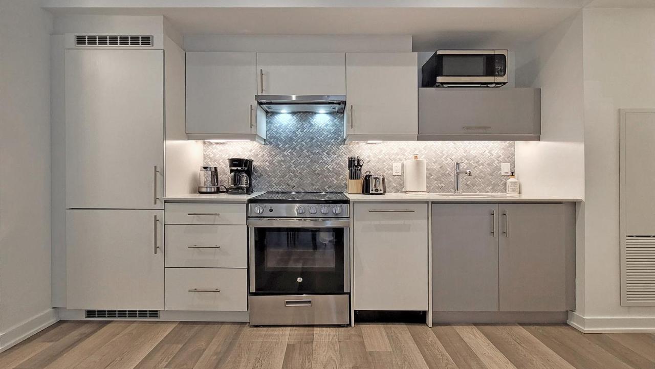 Lovely 3 Bedrooms In University Of Торонто Екстериор снимка