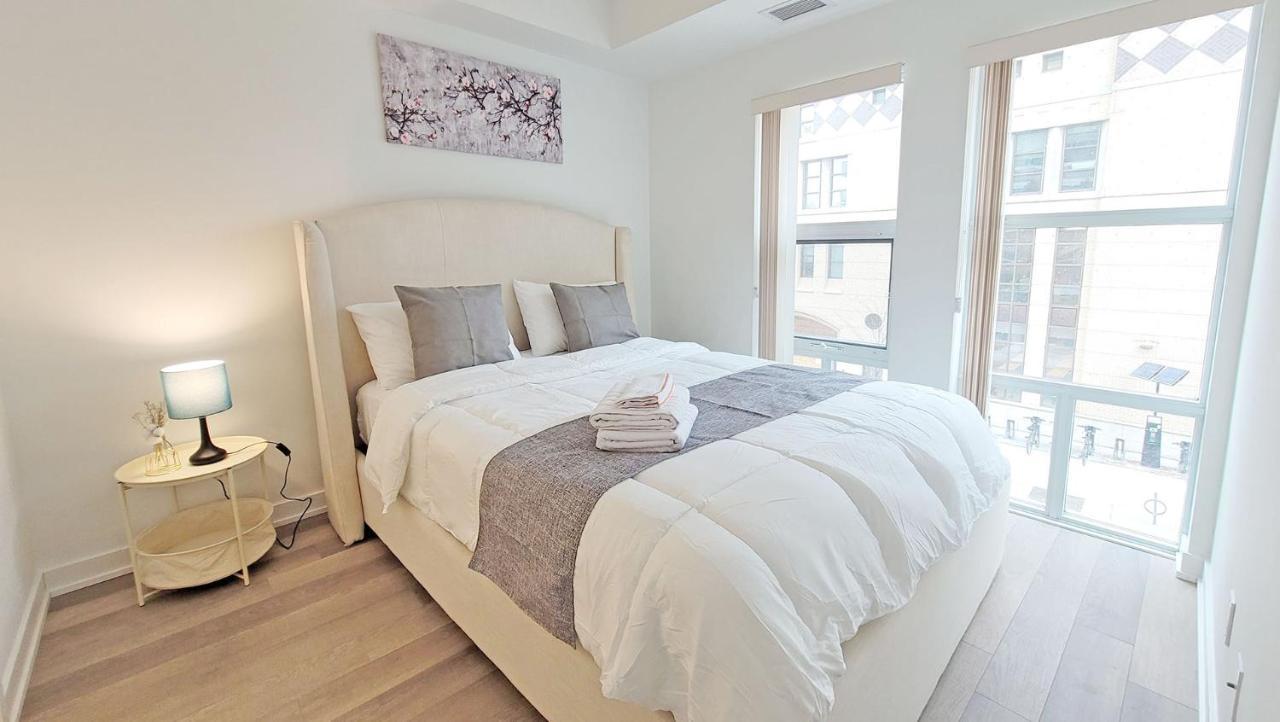 Lovely 3 Bedrooms In University Of Торонто Екстериор снимка