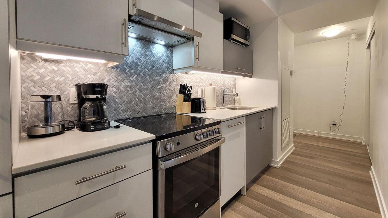 Lovely 3 Bedrooms In University Of Торонто Екстериор снимка
